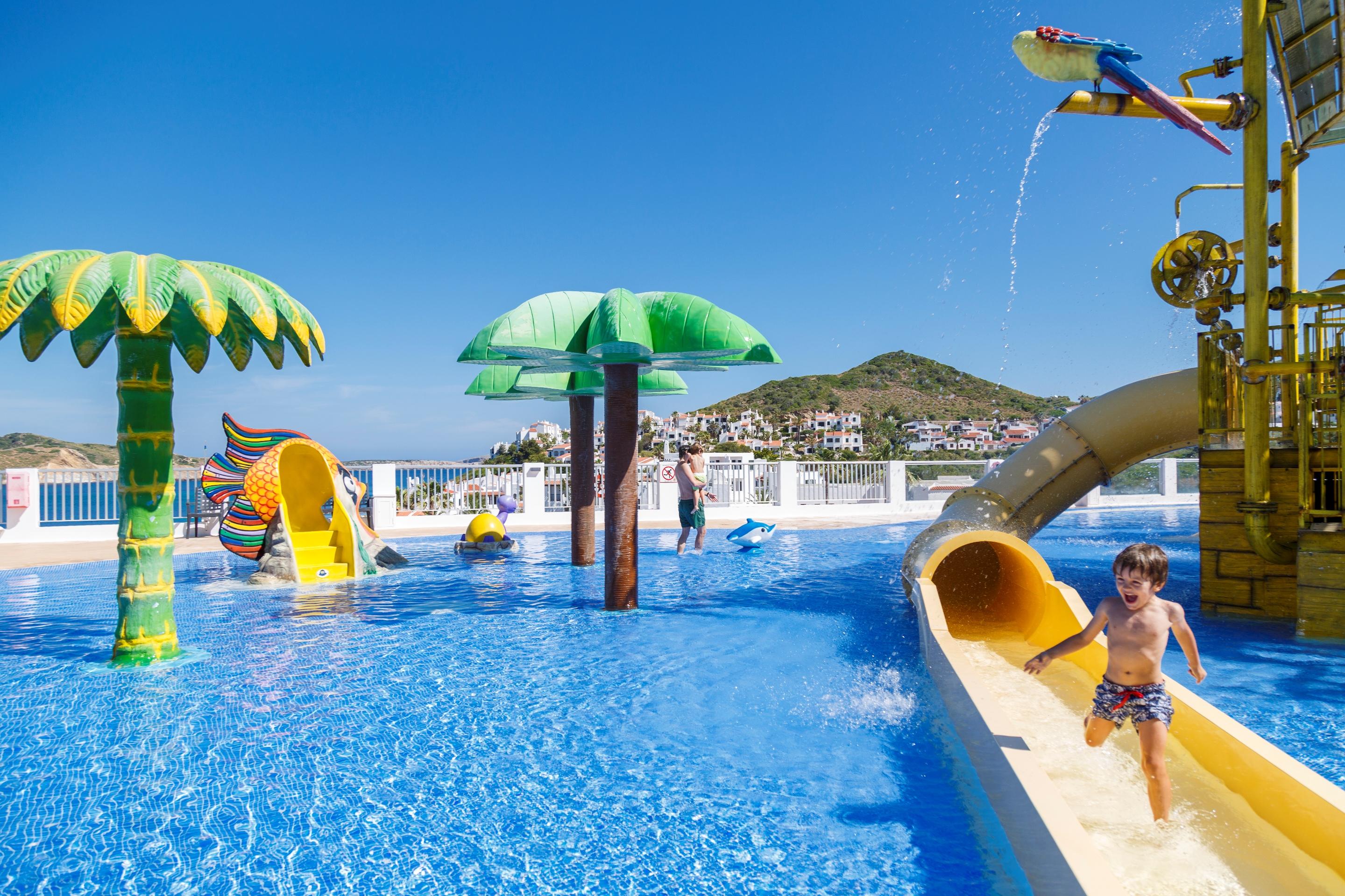 Fergus Club Carema Splash Playas De Fornells Съоръжения снимка