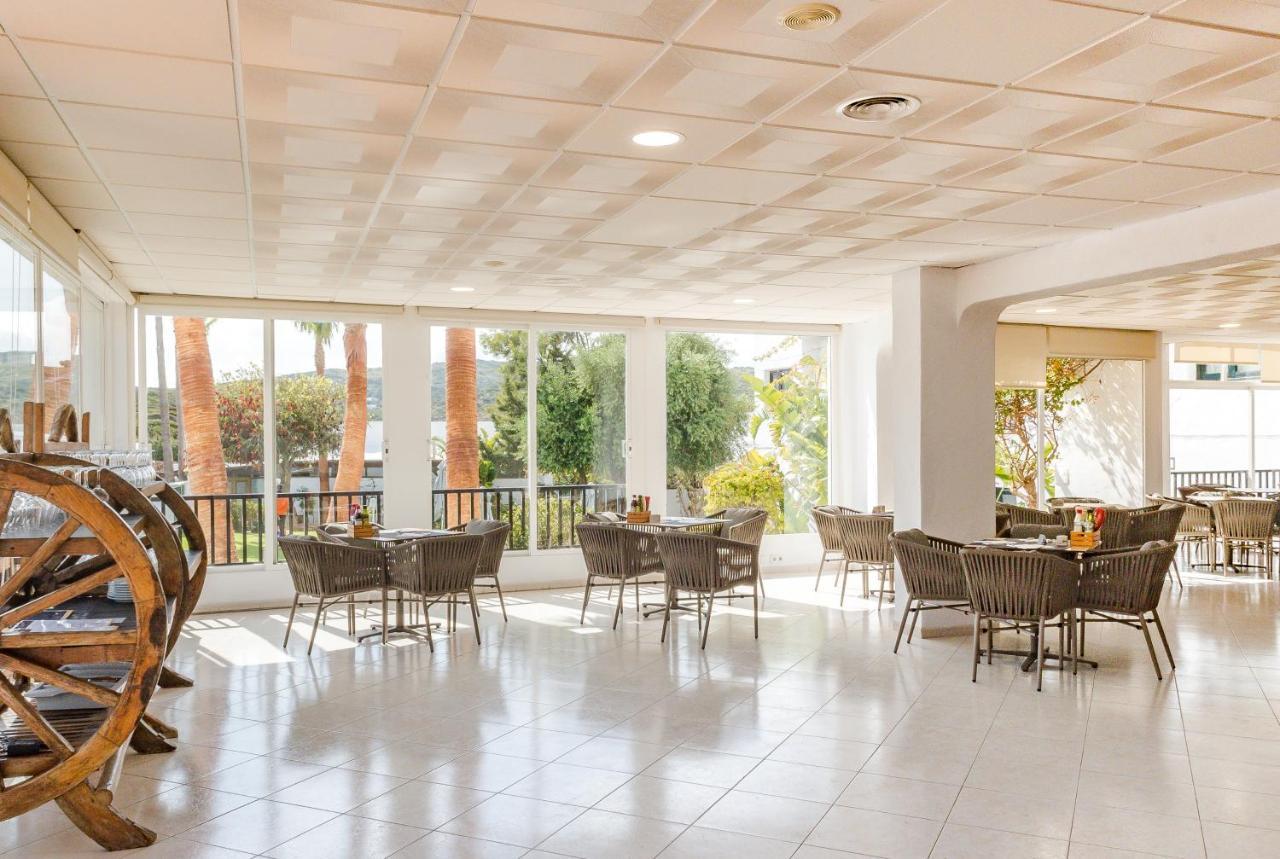 Fergus Club Carema Splash Playas De Fornells Екстериор снимка