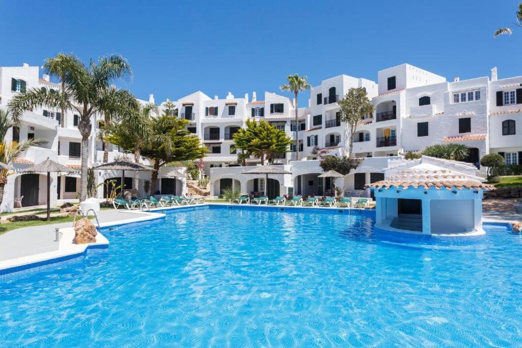 Fergus Club Carema Splash Playas De Fornells Екстериор снимка