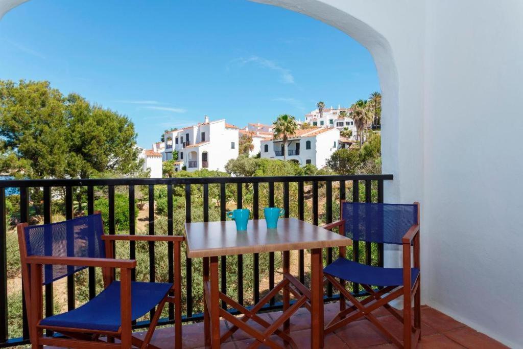 Fergus Club Carema Splash Playas De Fornells Екстериор снимка